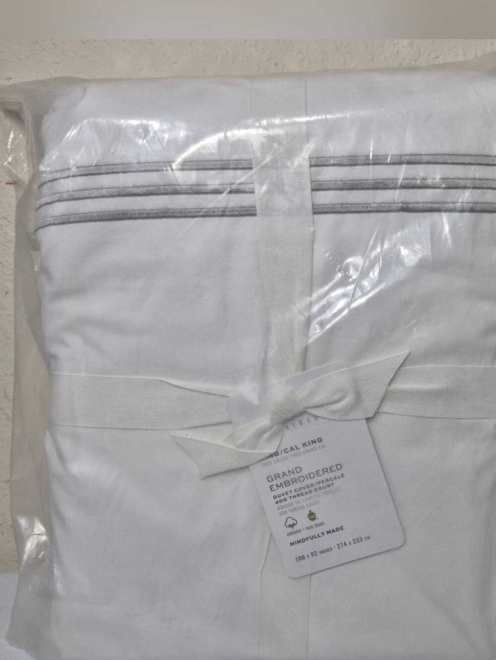 Pottery Barn Grand Embroidered King/Cal King Gray Mist Duvet Cover NEW